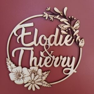 couronne prénoms personnalisée en bois bohème Elodie Thierry