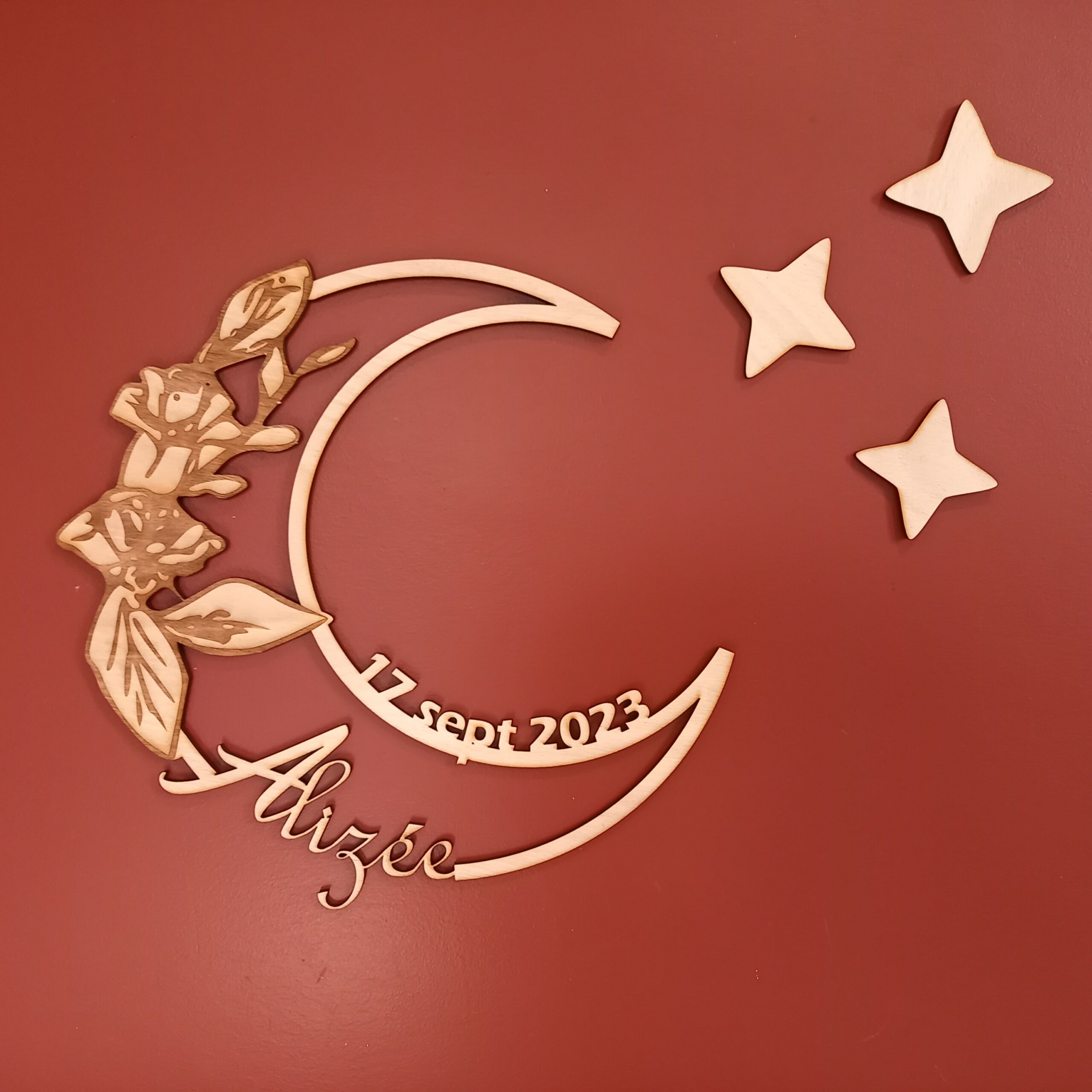 couronne prénom personnalisée en bois Fleurs Lune
