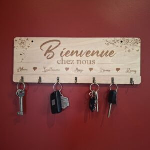 support mural de clés en bois personnalisé Bienvenue chez nous