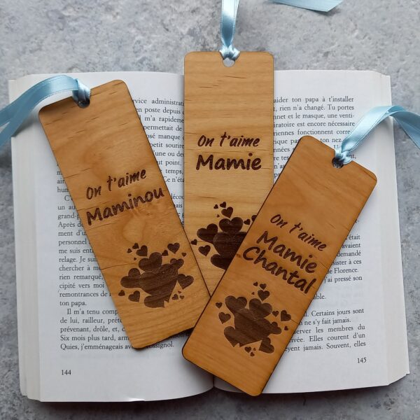 marque-page en bois personnalisé Mamie
