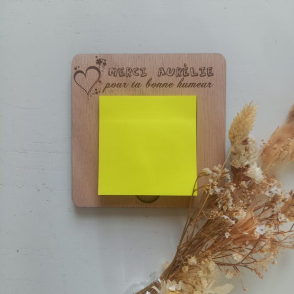 support de bloc notes en bois personnalisé 01