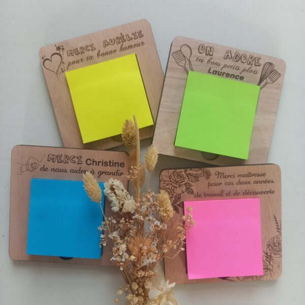 supports de bloc notes en bois personnalisés